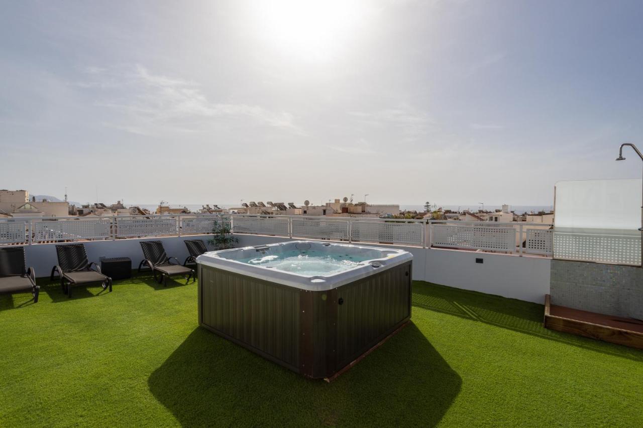 Terraza Mar Y Montana Apartment Nerja Luaran gambar